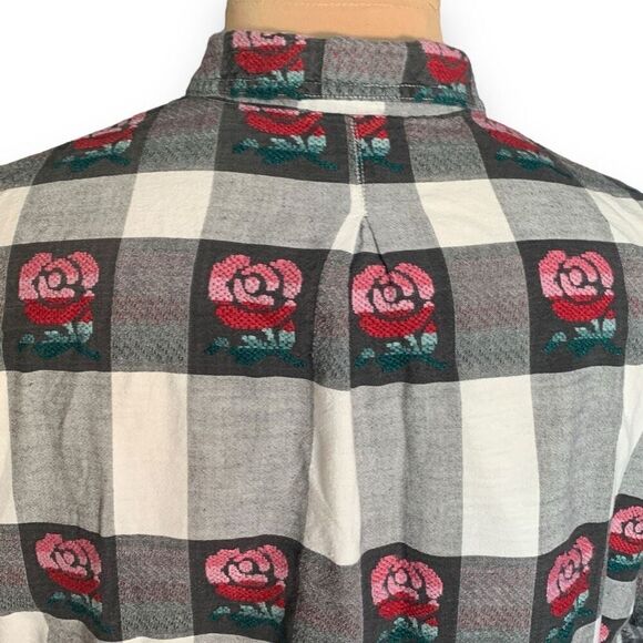 Vintage Shirt Black Oversized White Checkered Plaid Embroidered Dark Floral - Picture 3 of 12